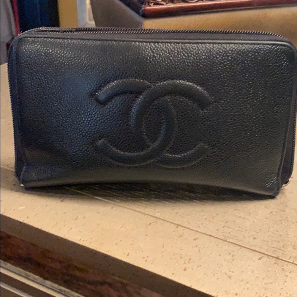 Chanel wallet